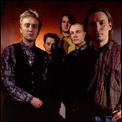 Kolmas Nainen - List pictures