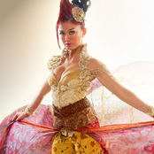 Agnez Mo - List pictures