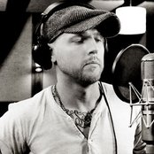 Redlight King - List pictures