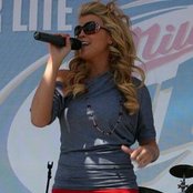 Olivia Henken - List pictures