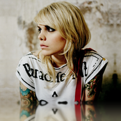 Coeur De Pirate - List pictures