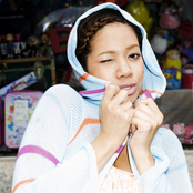 Emi Maria - List pictures