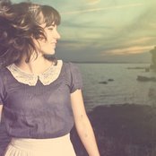 Tiê - List pictures