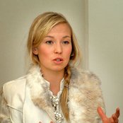 Sofia Jannok - List pictures