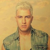 Tommy Love - List pictures