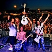 Crazy Lixx - List pictures