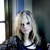 Ana Johnsson - List pictures