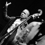 Avishai Cohen - List pictures