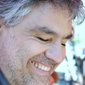 Andrea Bocelli & Helene Segara - List pictures