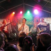 Seventh Wonder - List pictures