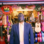 Mexicans With Guns - List pictures