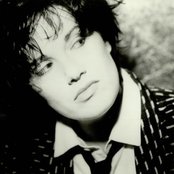 Martha Davis - List pictures