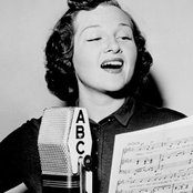 Jo Stafford - List pictures