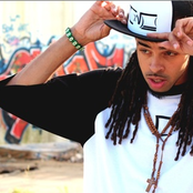 Dee-1 - List pictures