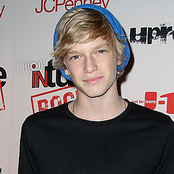 Cody Simpson - List pictures