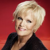 Katri Helena - List pictures