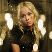 Aisha - List pictures