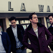 Keanu - List pictures