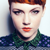 Chloe Howl - List pictures