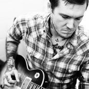 Brian Fallon - List pictures