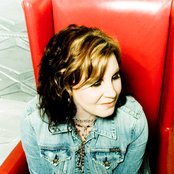 Margaret Becker - List pictures