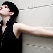 Bertie Blackman - List pictures