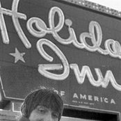 Keith Moon - List pictures