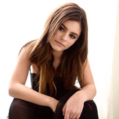 Jacquie Lee - List pictures