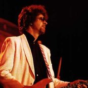 Jeff Lynne - List pictures