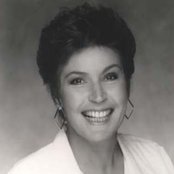 Helen Reddy - List pictures