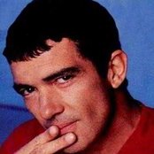 Antonio Banderas - List pictures