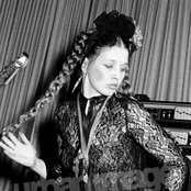 Lene Lovich - List pictures