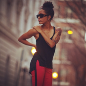 Miloh Smith - List pictures