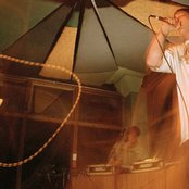 Crest - List pictures