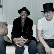 Big Head Blues Club - List pictures