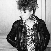 Barbara Moleko - List pictures