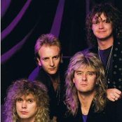 Def Leppard - List pictures