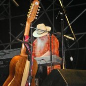 Hermeto Pascoal - List pictures