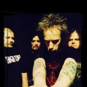 Lock Up - List pictures