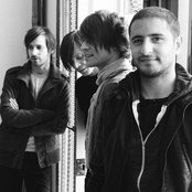 One Eskimo - List pictures