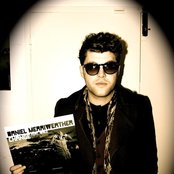 Daniel Merriweather - List pictures