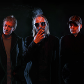 Sort Sol - List pictures