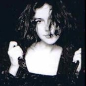 Nazan Öncel - List pictures