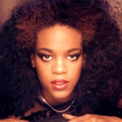 Evelyn Champagne King - List pictures