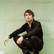 Mark Owen - List pictures