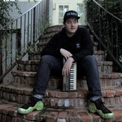 Groundislava - List pictures