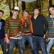 Varsity Fanclub - List pictures