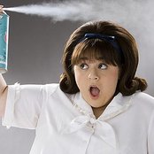 Nikki Blonsky - List pictures