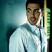 Ari Hest - List pictures