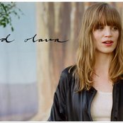 Ingrid Olava - List pictures